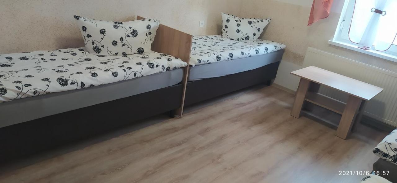 4U Hostel Zgorzelec - Free Parking Jedrzychowice  エクステリア 写真