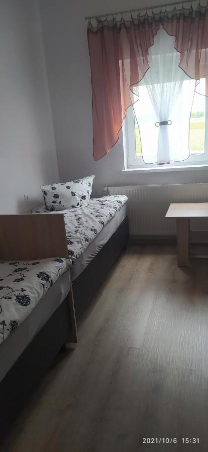 4U Hostel Zgorzelec - Free Parking Jedrzychowice  エクステリア 写真